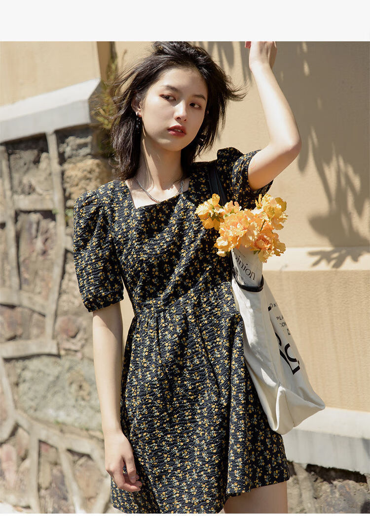 连衣裙女夏季2022新款法式复古油画碎花连衣裙雪纺收腰中长款小黄花