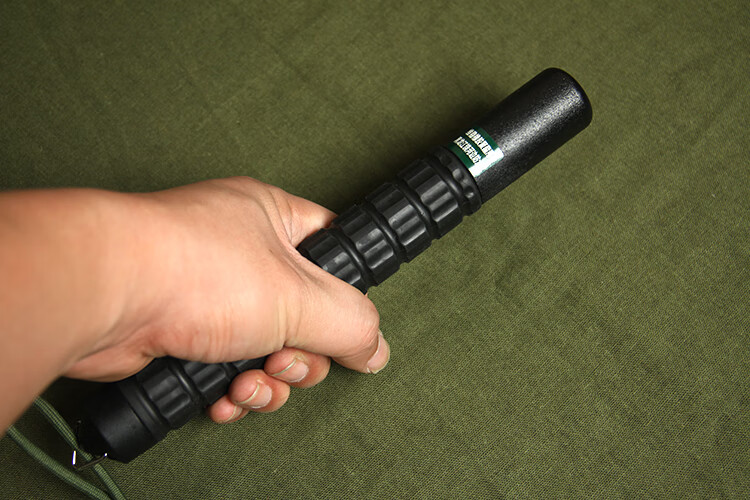 防身铁棍伸缩硬聚酯橡胶结实男女随身随车格斗三节小短棍