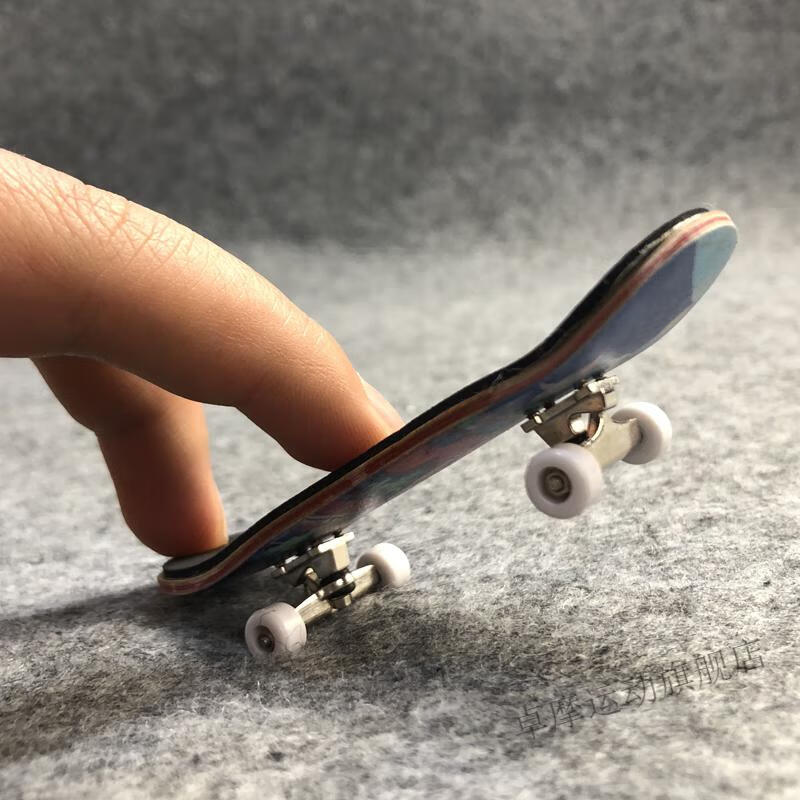 专业手指滑板成人32mm阿鹿枫木手指指尖滑板老虎年摆件青少年礼物个性