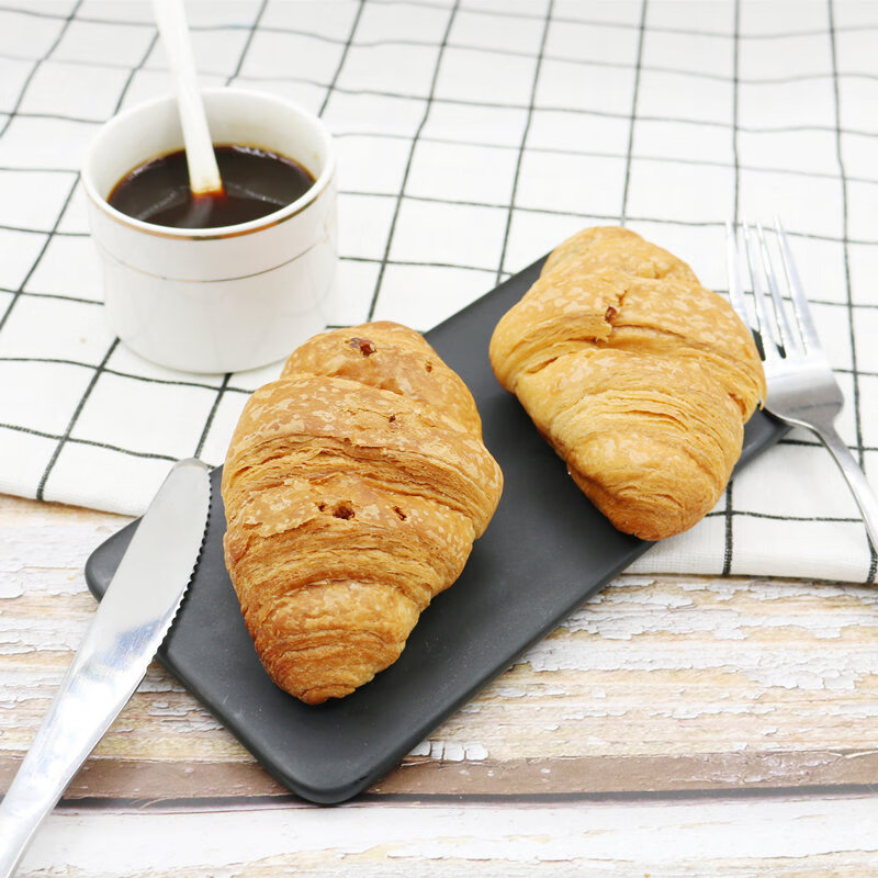 土耳其进口牛角包巧克力炼乳夹心西点面包蛋糕 6枚装 满38元 巧克力