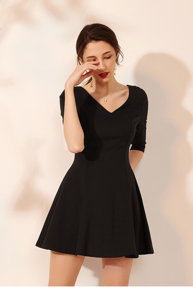 赫本小黑裙礼服裙2019春款高腰显瘦黑色中袖前后v领短款连衣裙女黑色s