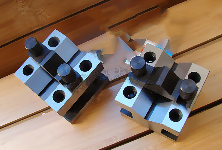 坚振成量夹具铁台块35356060105105150v形架v型块压板353530一对价