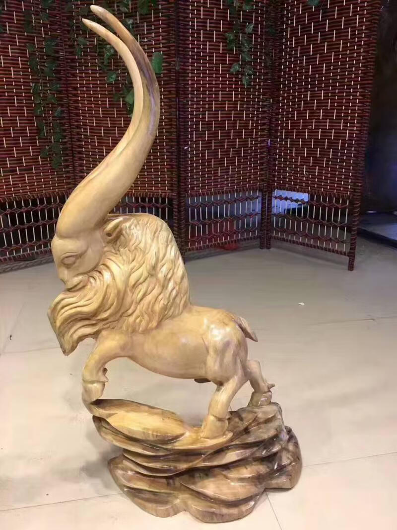 木雕领头羊摆件 实木香樟木根雕领头羊生肖羊木雕工艺品摆件酒店公司