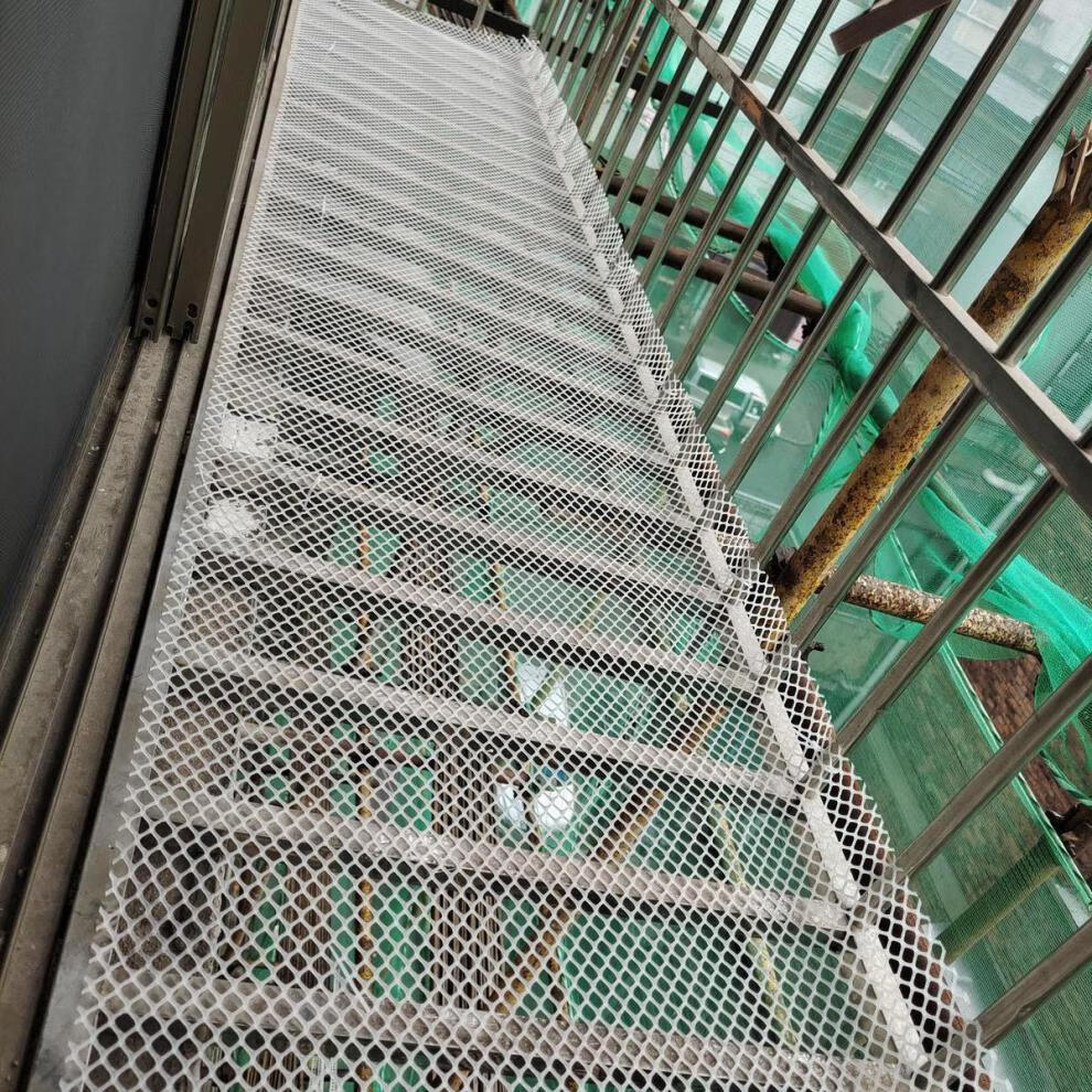 米囹塑料网格片阳台防护网鸡鸭鹅育雏胶网子围栏鱼虾隔离网防鼠防蛇网