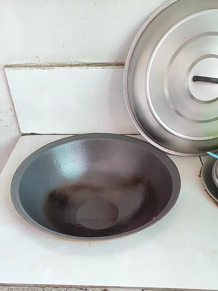 炖肉铸铁大铁锅 农村灶台柴火灶大铁锅老式铸铁大锅商用食堂锅炖大鹅