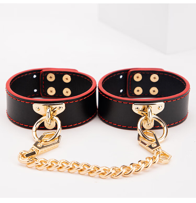 高端sm套装情趣用具夫妻床上玩具捆绑调教手铐脚铐大腿铐项圈女用夫妻