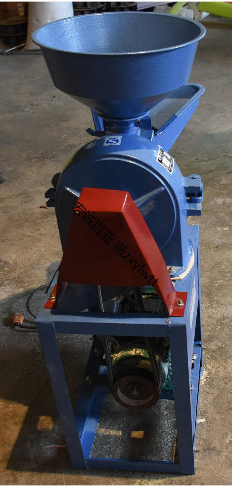 家用打粉机电动玉米粉碎机小型饲料多功能骨头破商用养殖打料配电机