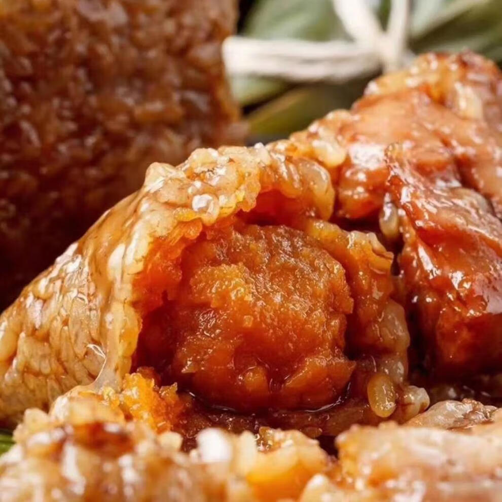 枫泾粽子五花肉粽子水乡阿婆粽枫泾古镇特产粽子蛋黄大肉粽子两块