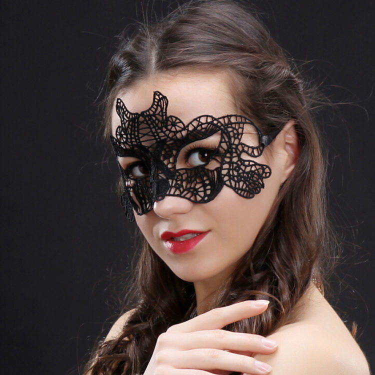 迎新必备浪漫蕾丝面具女半脸舞会派对性感黑色眼罩万圣节道具公主成人