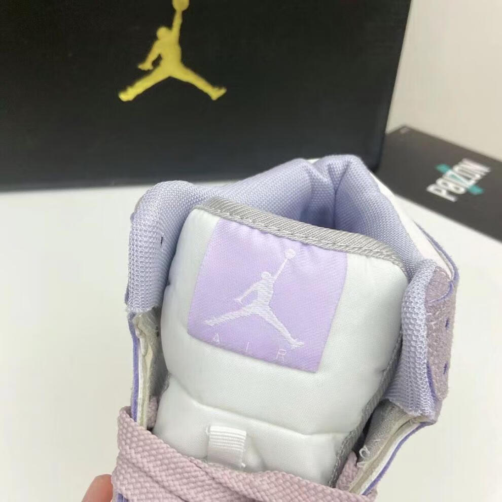 莆田纯原旗舰官方同款 aj1二次元镭射反光彩虹黑白线条板鞋高帮男鞋