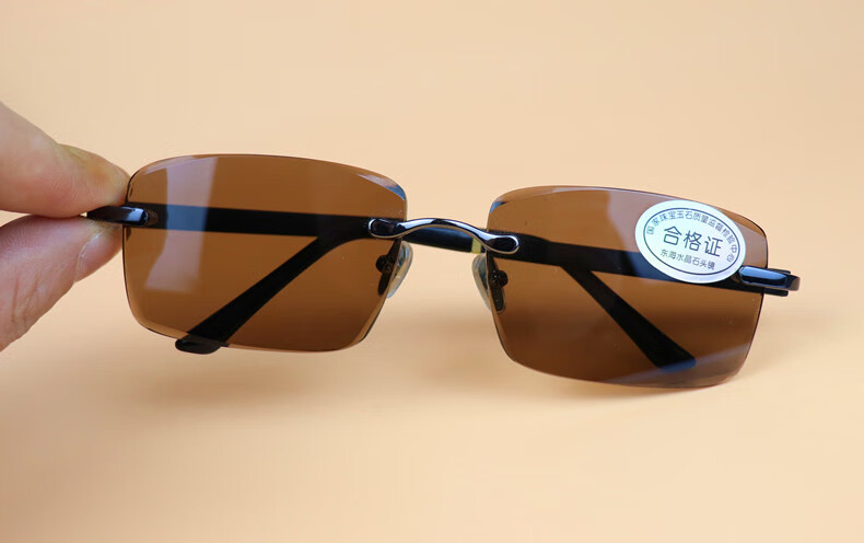 东海天然水晶石头眼镜男士无框切边平光镜高清款养眼太阳镜纯墨镜 茶