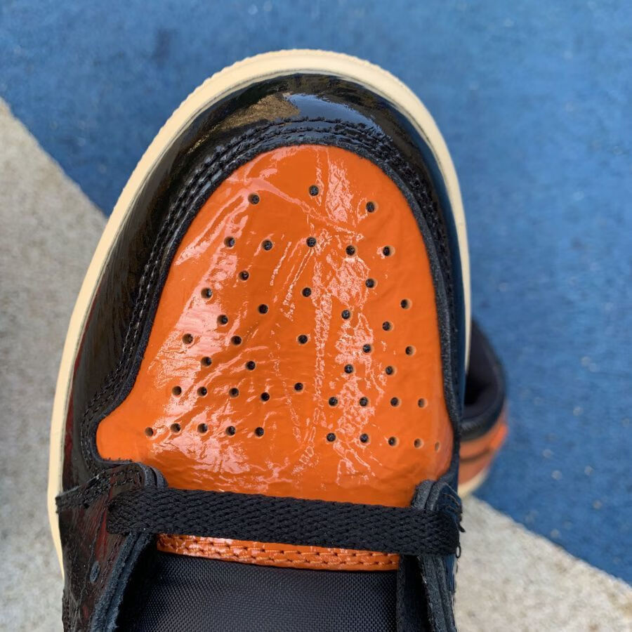 扣碎篮板 漆皮做旧高帮男女鞋555088-028 纯原aj1 high 猪油 扣碎篮板