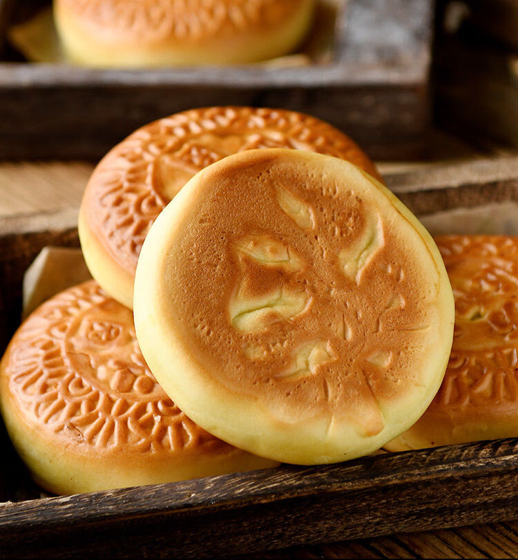 甘肃特色五仁油锅盔馍馍饼早餐饼油酥糕点心西北美食小吃烧饼月饼