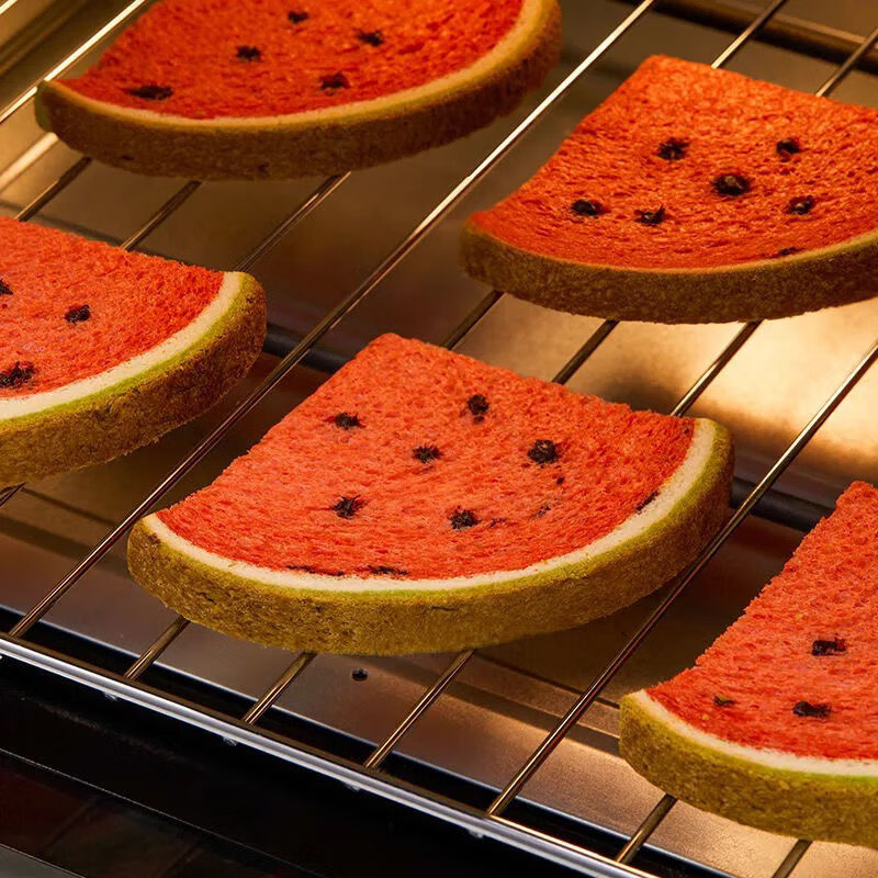 西瓜面包 a1西瓜吐司面包整箱早餐营养学生夹心水果吐司网红零食孕妇