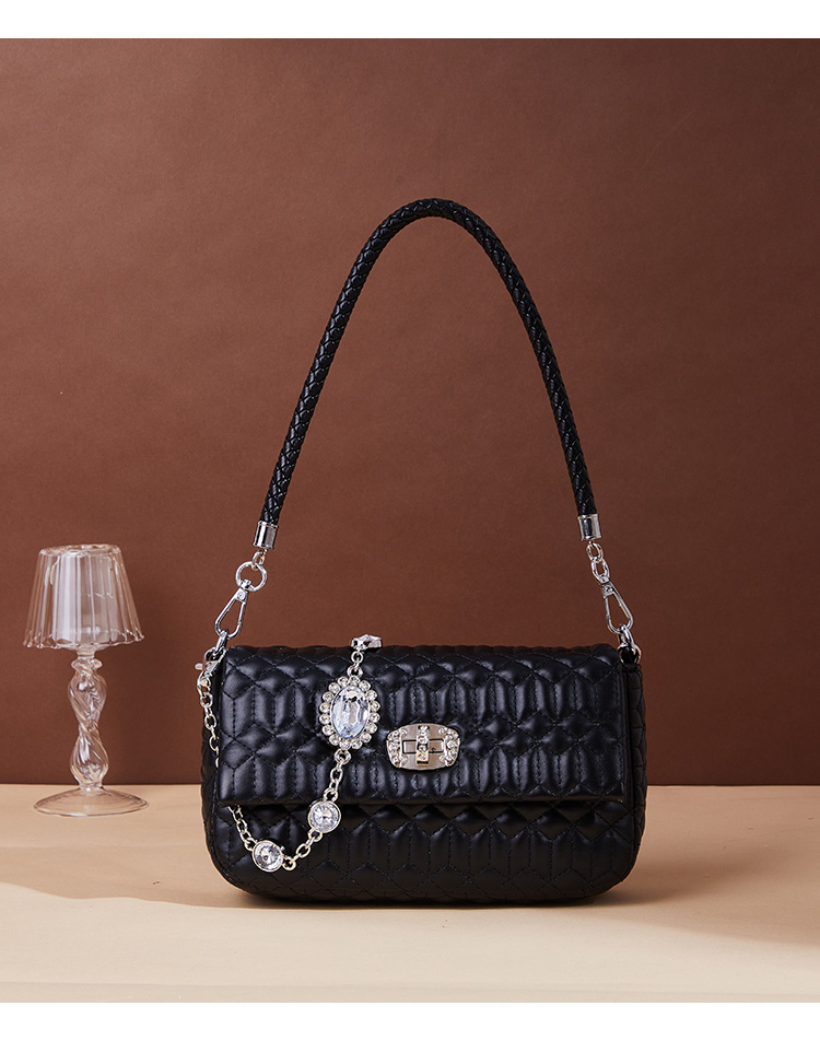 barackjieck轻奢品牌女包法国气质淑女设计真皮包包新款单肩斜挎编织