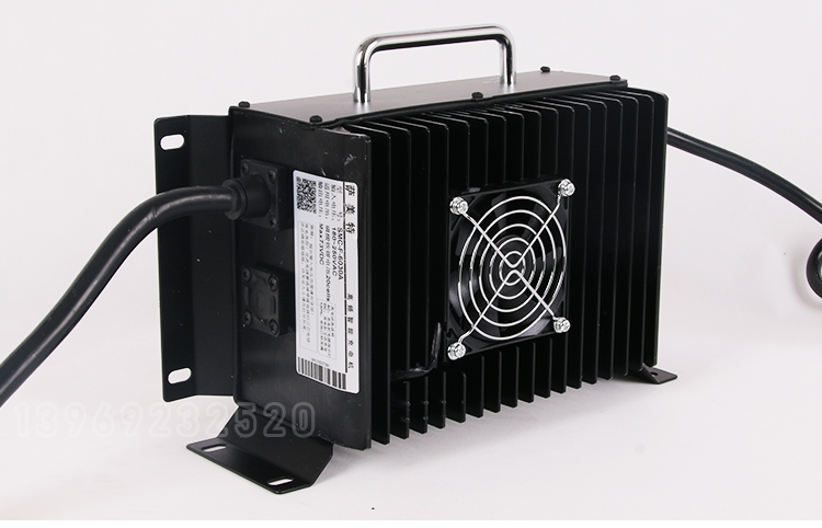 适用于24v30a叉车48v25a电动观光车充电器72v四轮巡逻车扫地机输入