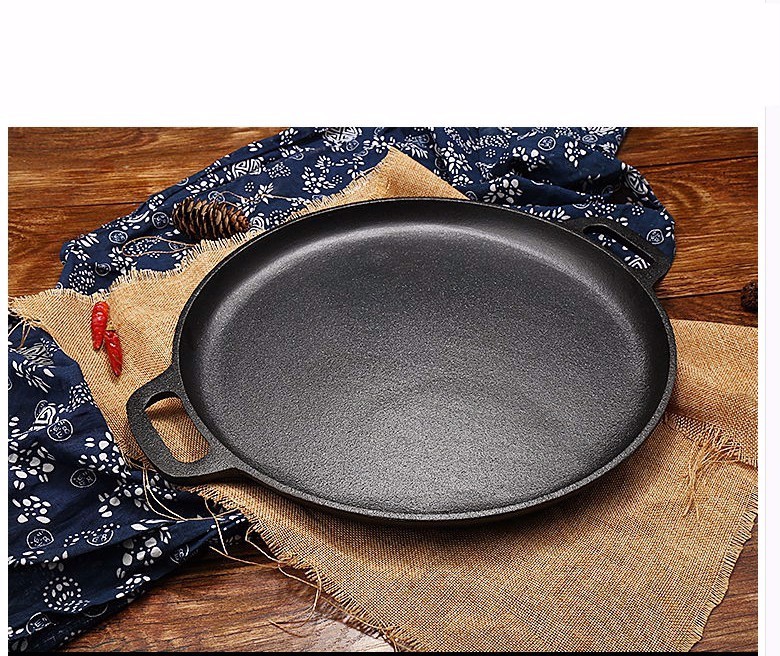 铸铁煎饼锅家用烙饼锅铁板鏊子摊煎饼果子工具不粘平底锅无涂层不粘锅