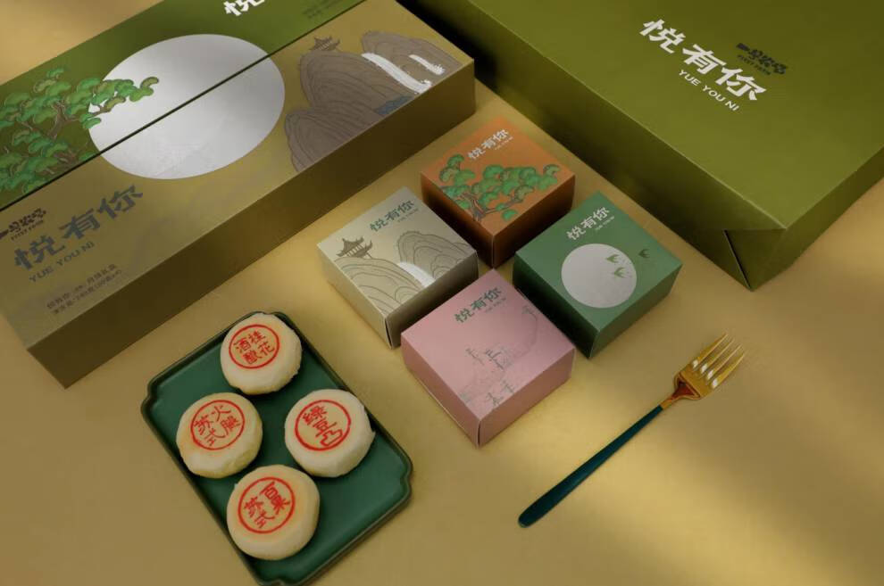 更多参数>>类别:苏式月饼月饼皮类别:混合皮包装形式:礼盒装月饼馅