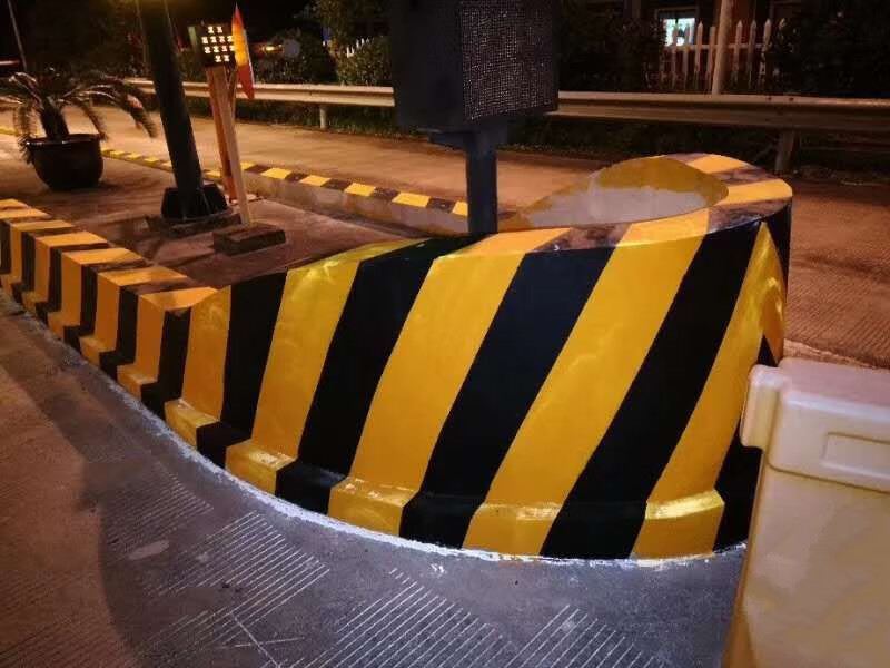 反光漆交通警示漆夜间防水喷漆发光安全岛夜光超亮反光油漆25公斤黄色
