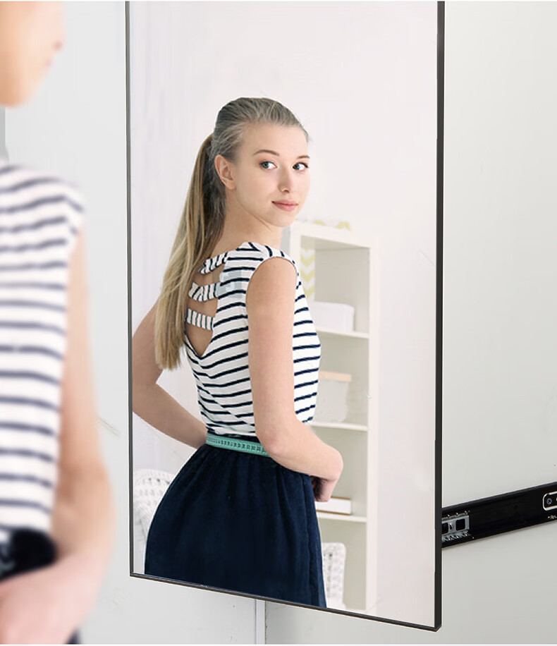 悍高l系列带灯智能穿衣镜衣柜推拉led全身镜隐藏折叠试衣镜智能穿衣镜