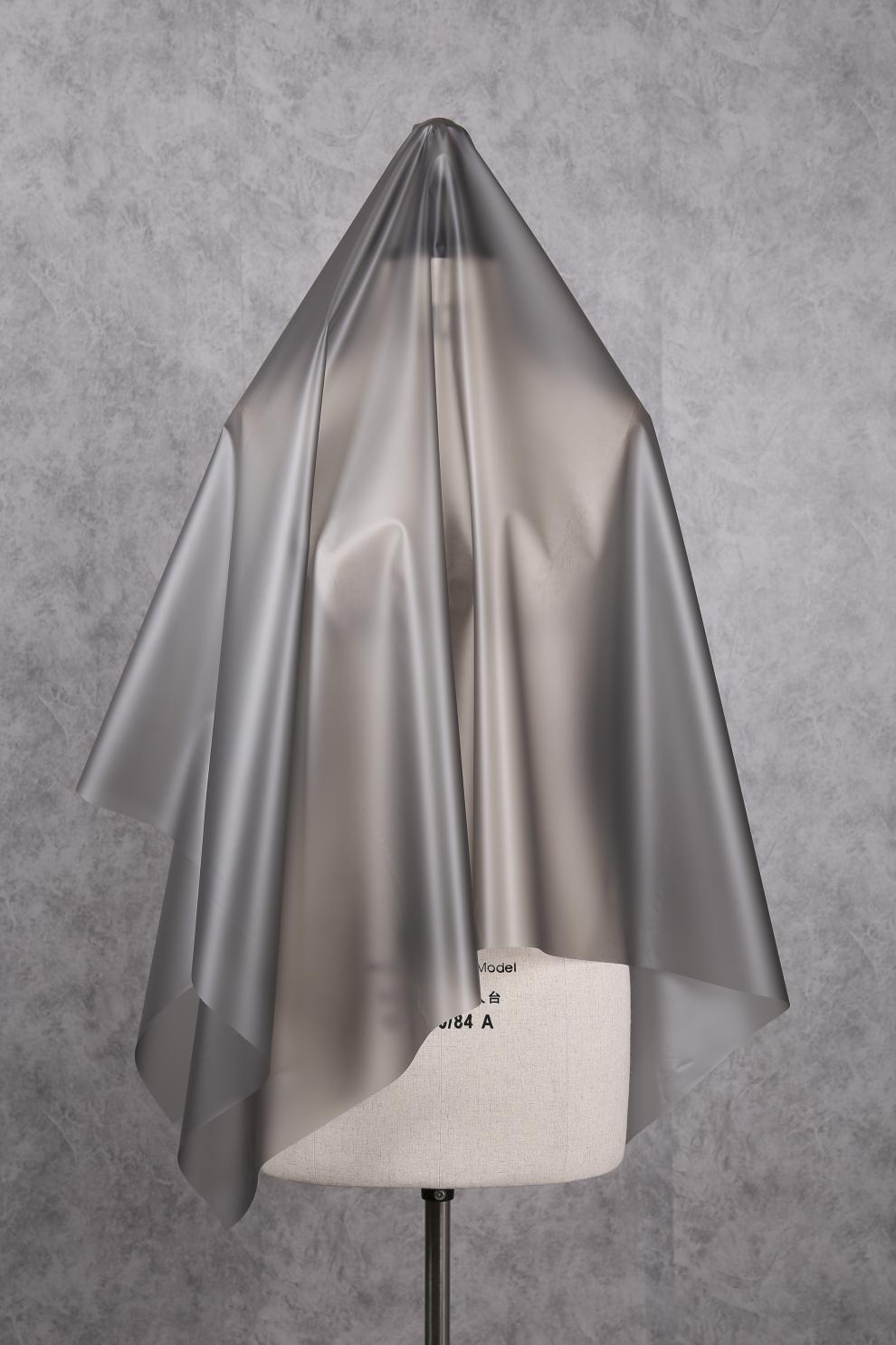 防水布料薄款半透明磨砂tpu环保桌布雨衣服装雾面料布料薄款超软防水