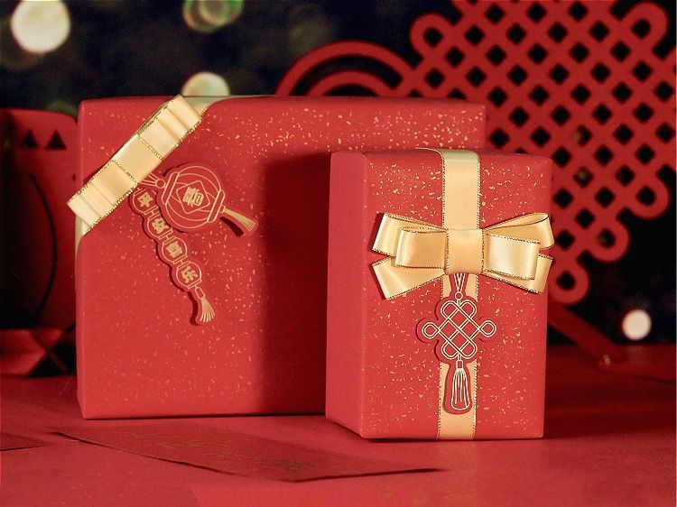 新年春节礼品红色包装纸过年红色礼品纸新婚喜庆婚庆礼盒礼物纸2张