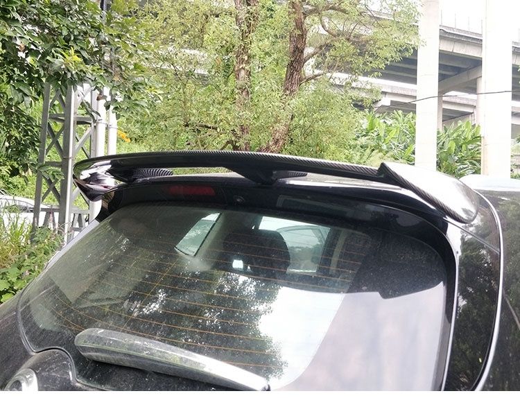 适用于新两厢通用尾翼改装电动汽车免打孔尾翼碳纤装饰爆改飞度领克