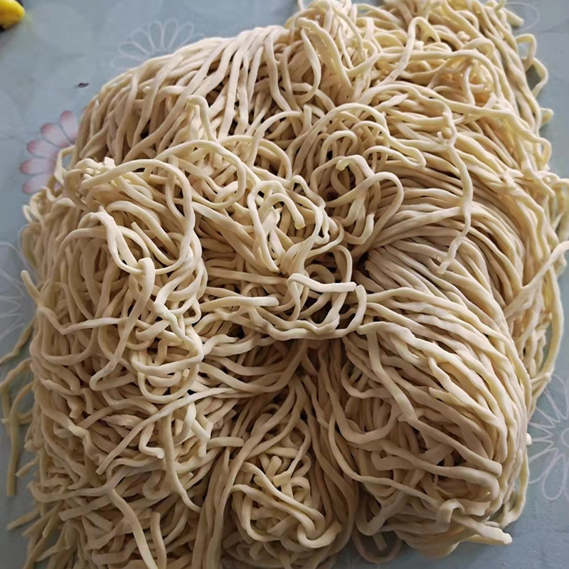 安徽蚌埠土特产小刀面碱水面阜阳手工新鲜面条云吞面凤阳湿面速食