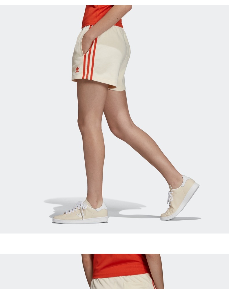 阿迪达斯官网 adidas 三叶草 shorts 女装运动短裤du9854 淡米白 32
