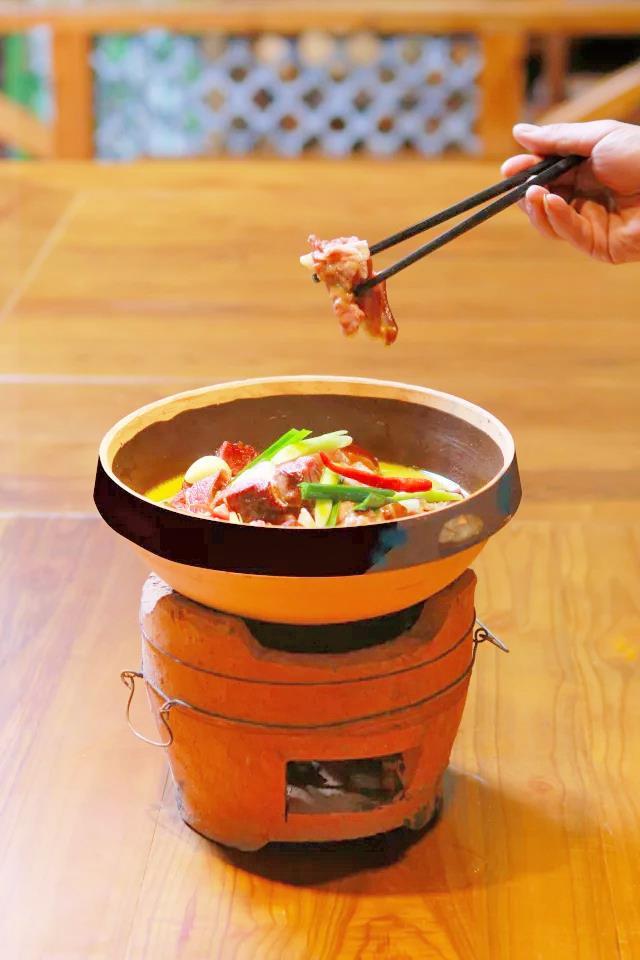 传统手工红泥炉陶土泥炉炭炉火锅瓦片烧烤泥炉烤肉炖汤碳炉煮茶炉家用