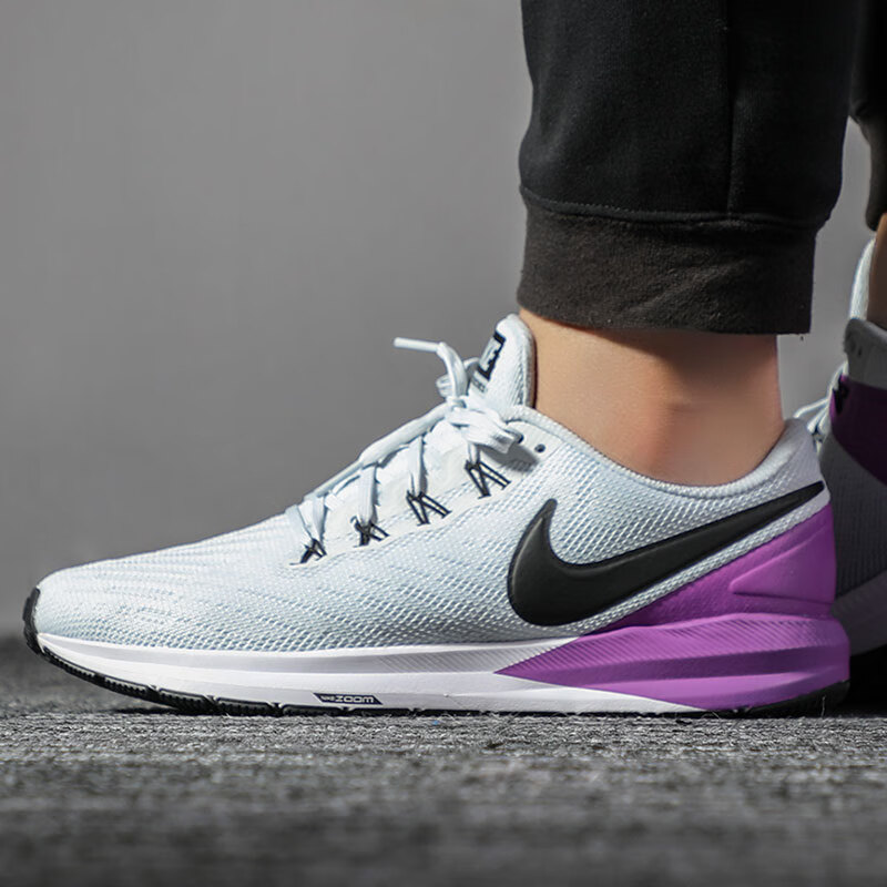 耐克跑步鞋男鞋2020冬季新款air zoom登月22代气垫减震透气休闲运动鞋