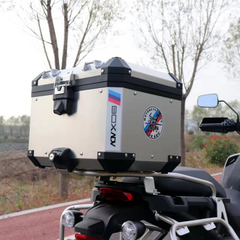 适用于宝马f900xr三箱尾箱边箱不锈钢护杠全车改装配件尾箱三箱不锈钢