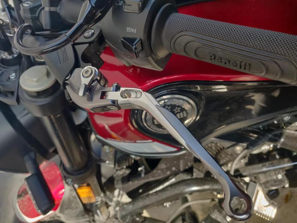 适用贝纳利502c752s黄龙600300幼狮500250302s改装牛角手把钛钛蓝