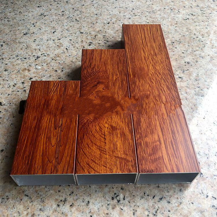 金橡木铝扁管木纹铝方管室外真空热转印铝合金型材凉亭葡萄架25251mm6