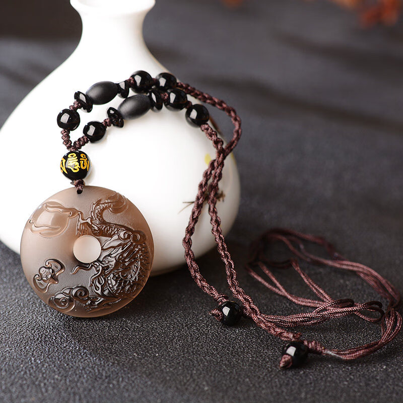 2021年生肖属猴吉祥物飞龙添贵吊坠黑曜石平安扣项链男女款护身符冰种