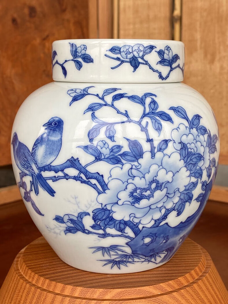 景德镇春风祥玉 邹俊窑制 八字款 山石牡丹花鸟 内盖 茶叶罐盖罐