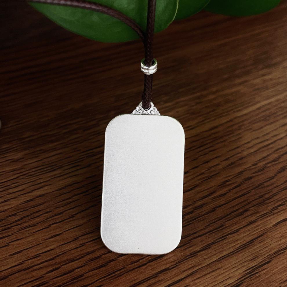 足银999复古方牌吊坠泰银简约军牌光面浮雕龙牌平安无事牌项坠龙牌
