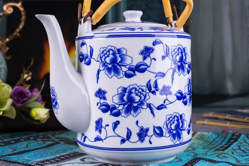 御梦瓷轩青花瓷茶壶陶瓷提梁壶大号容量泡茶壶家用耐高温凉水壶4升