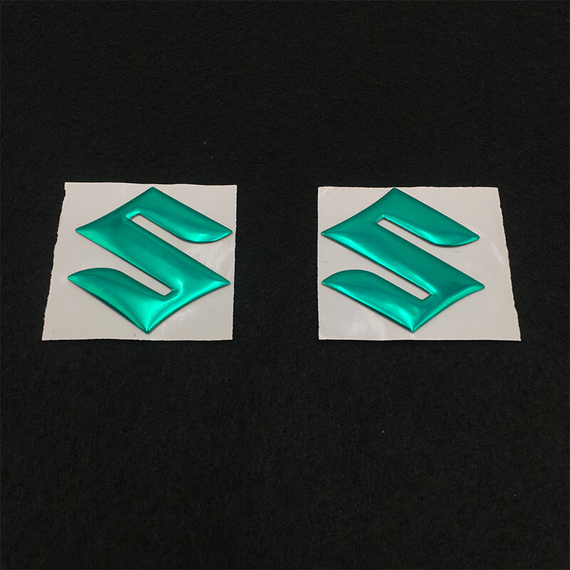适用于铃木uy摩托车贴纸s车标前面板3d立体瑞梦uyuu125小海豚踏板车