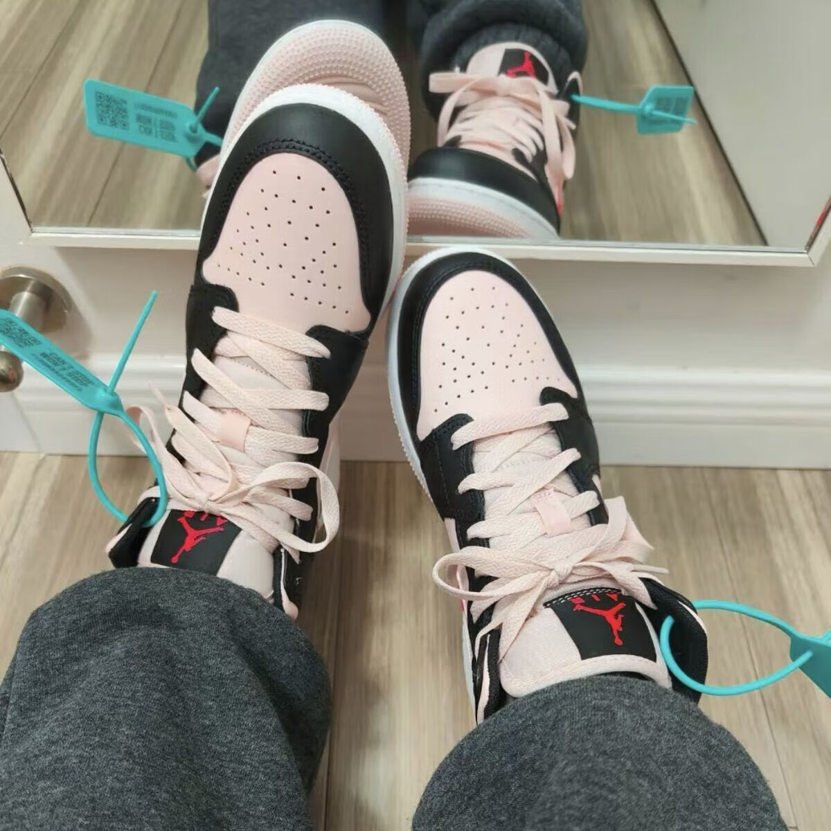 aj·1黑粉色粉aj公司级中帮篮球鞋女款时尚潮流校园百搭休闲鞋聨名