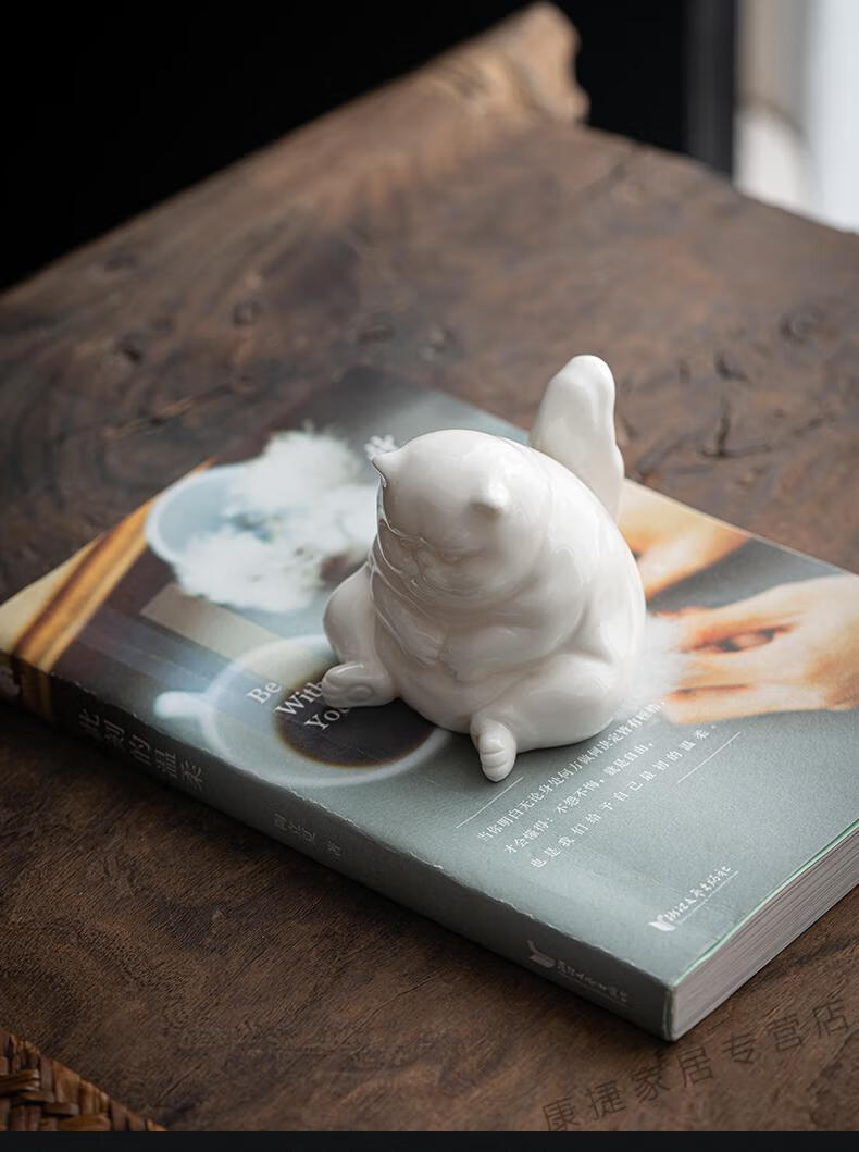 精品白瓷小猫咪摆件创意可爱陶瓷家居客厅茶室茶桌装饰工艺品摆设桌面