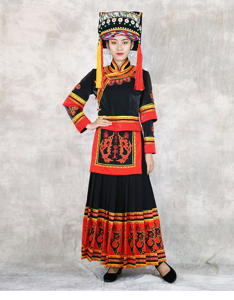 彝族民族服装女云南少数民族特色新款壮族百褶刺绣民族盛装生活装