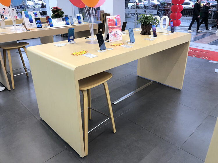 如朕亲临华为35体验台36中岛柜台手机店展示桌木纹靠墙配件柜数码演示