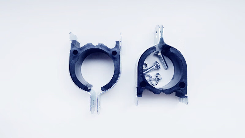 镀锌p型卡碳钢p型管卡c型钢管卡抗震p型管束绝缘内衬套保温p型卡定制