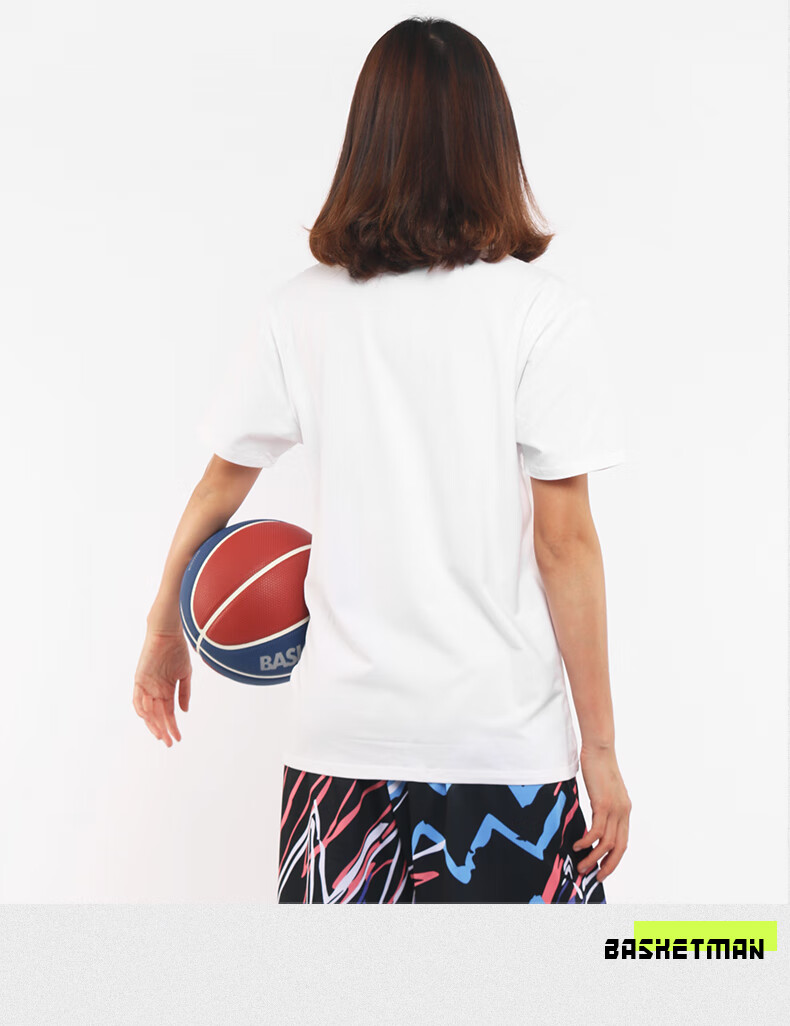 篮球队球衣新款篮球短袖t恤夏季运动纯白圆领半袖男女打球训练宽松
