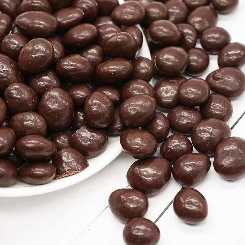 原装进口越南巧克力休闲零食250克袋1盒越南杏仁夹心巧克力豆250克