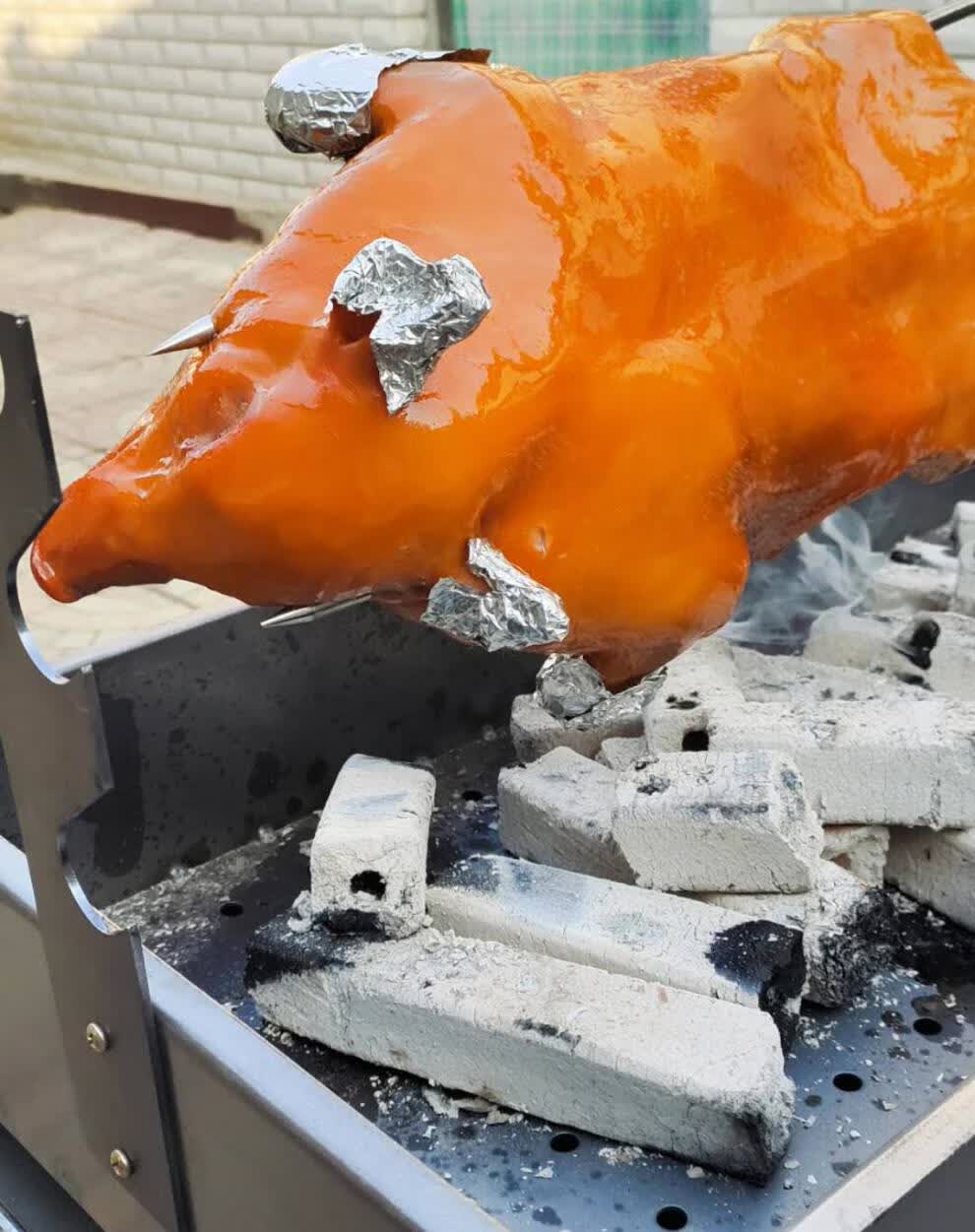 霆友 加厚钢板烧烤炉烤羊腿手摇式木炭脆皮烤乳猪炉子全兔奥尔良烤鸡