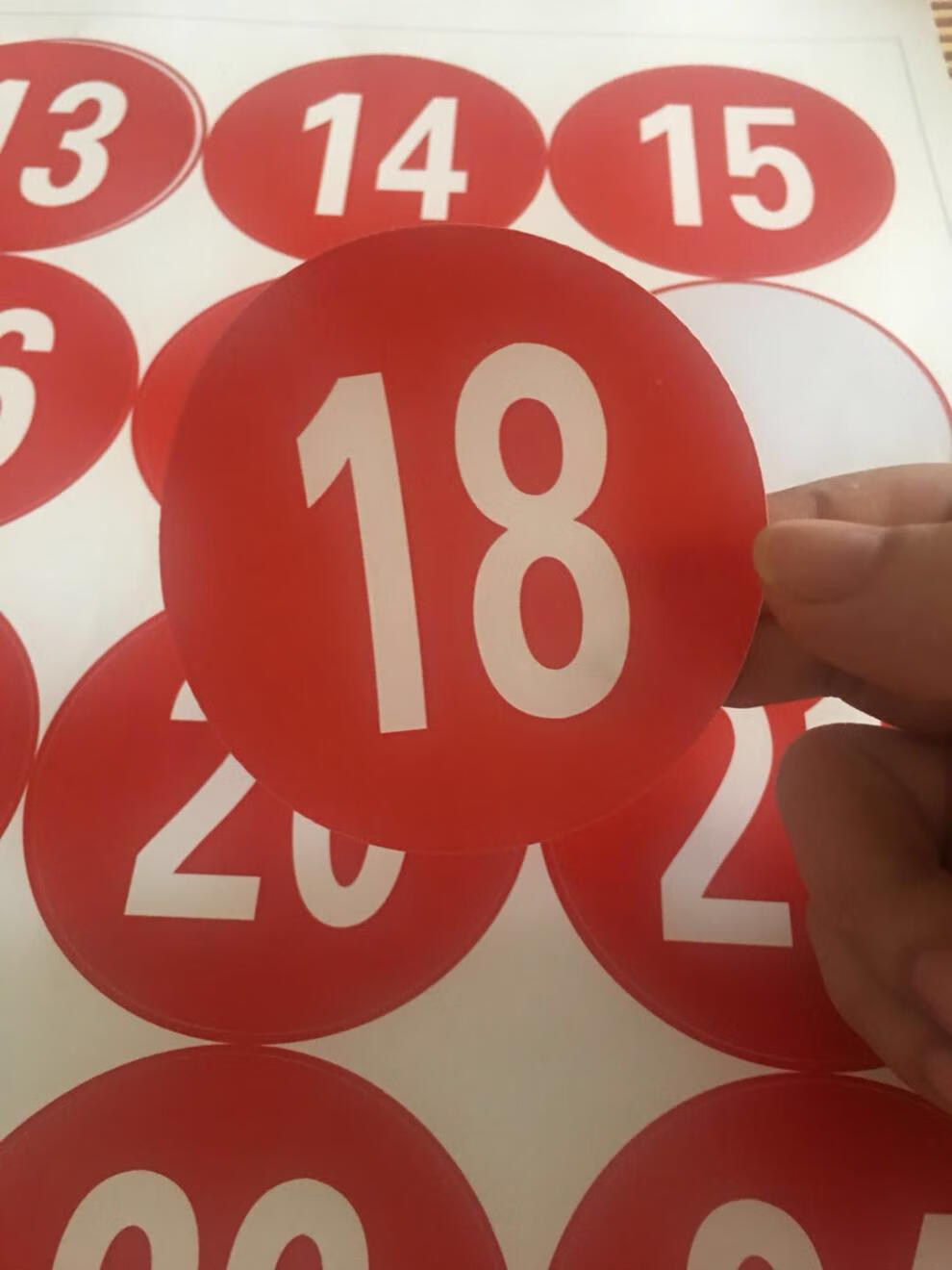 定制1-30厘米圆形波点pvc防水不干胶数字号码贴纸网吧门牌楼层号 其它