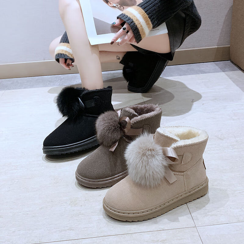厚底皮毛一体雪地靴女2020新款加绒短筒保暖防滑狐狸毛球潮冬短靴