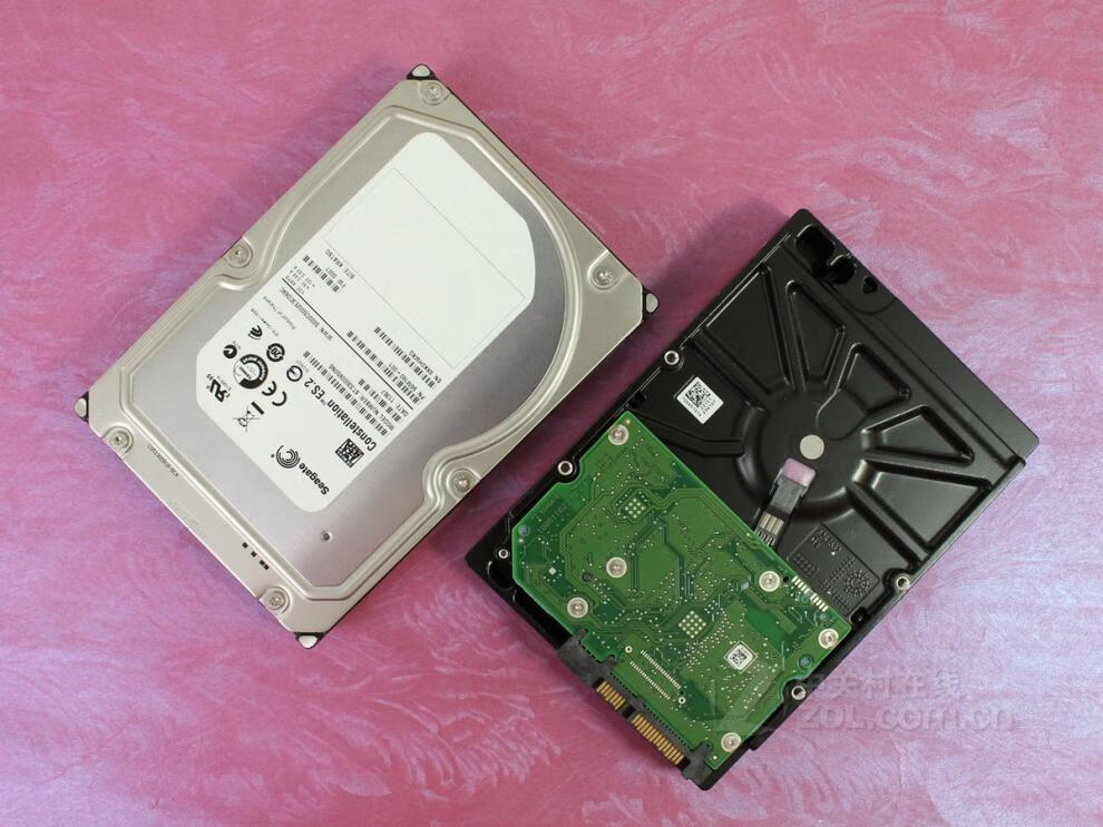 希捷3t硬盘3tb台式机械硬盘3t海康大华监控专用盘3000gnas硬盘64m